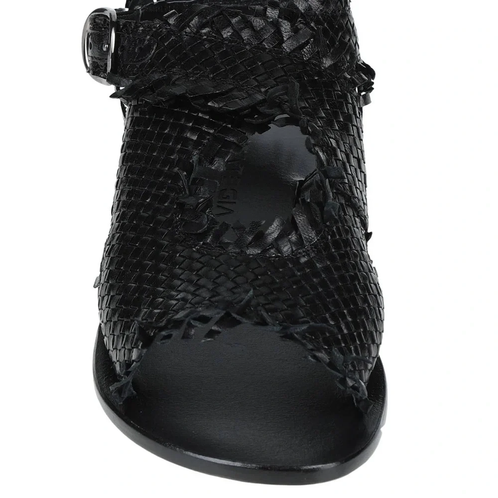 Sandals - Picture 3 of 3